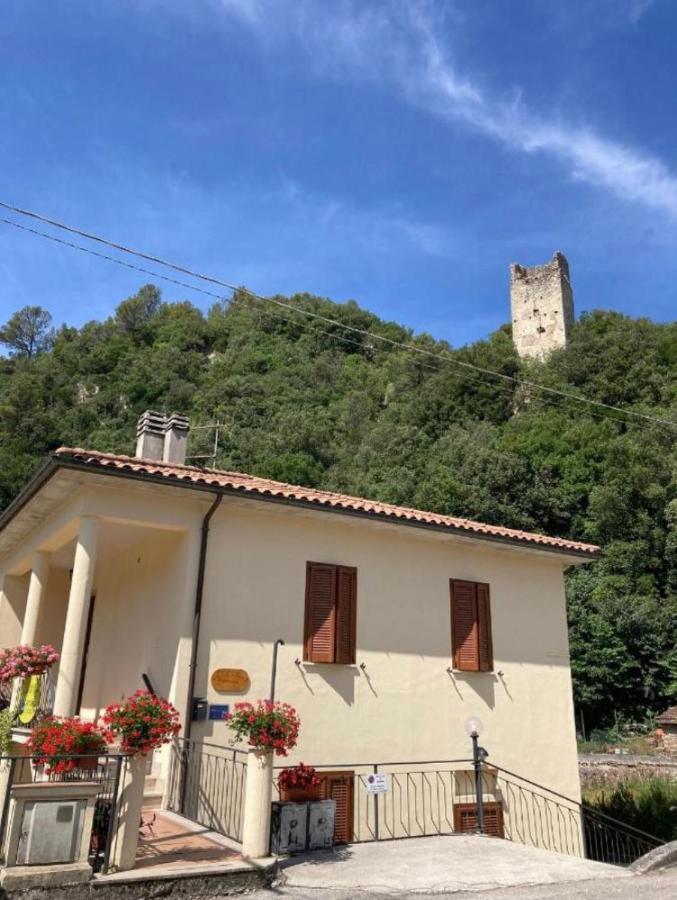 Hotel La Casa Dei Nonni à Torre Orsina Extérieur photo
